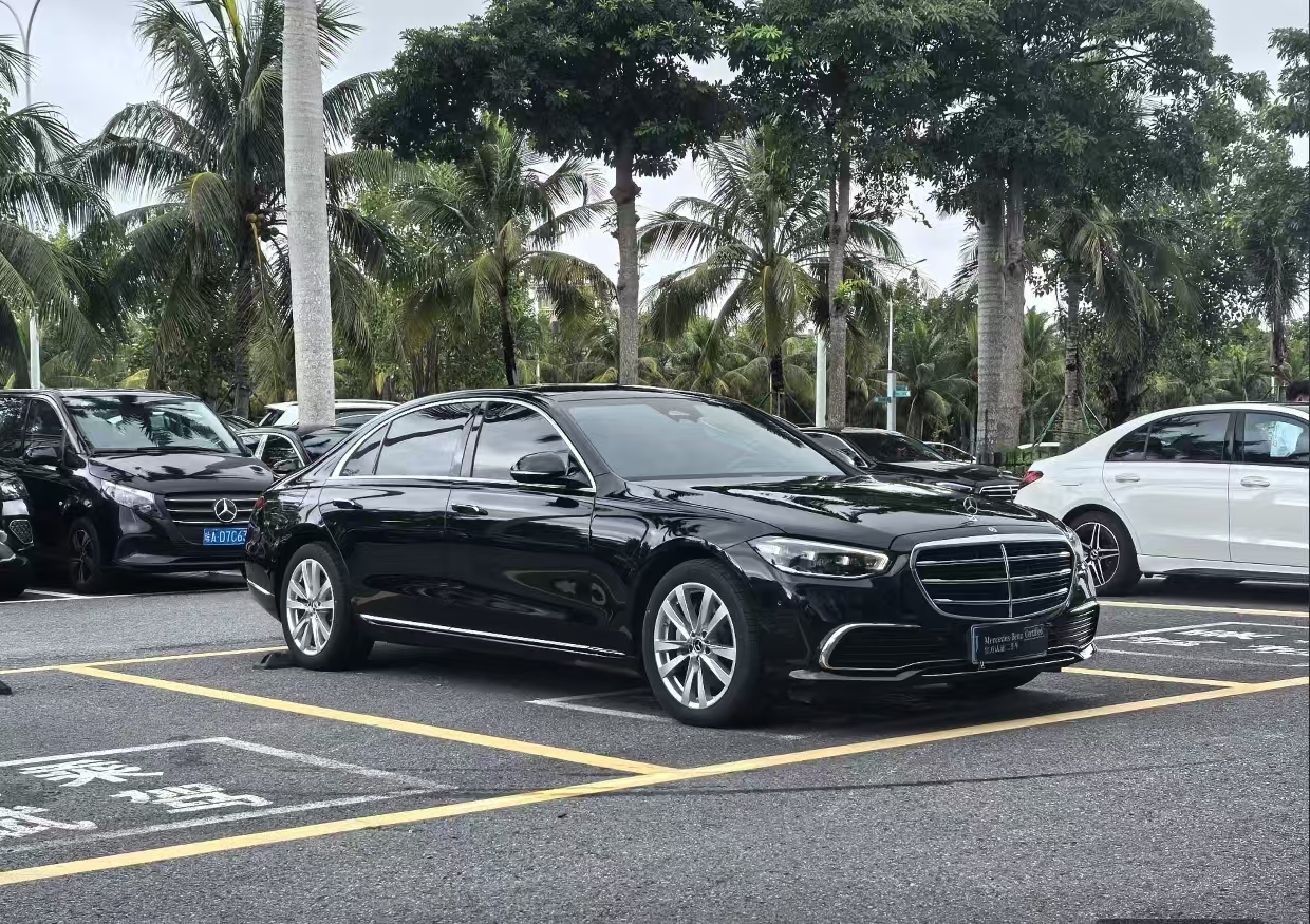 Mercedes