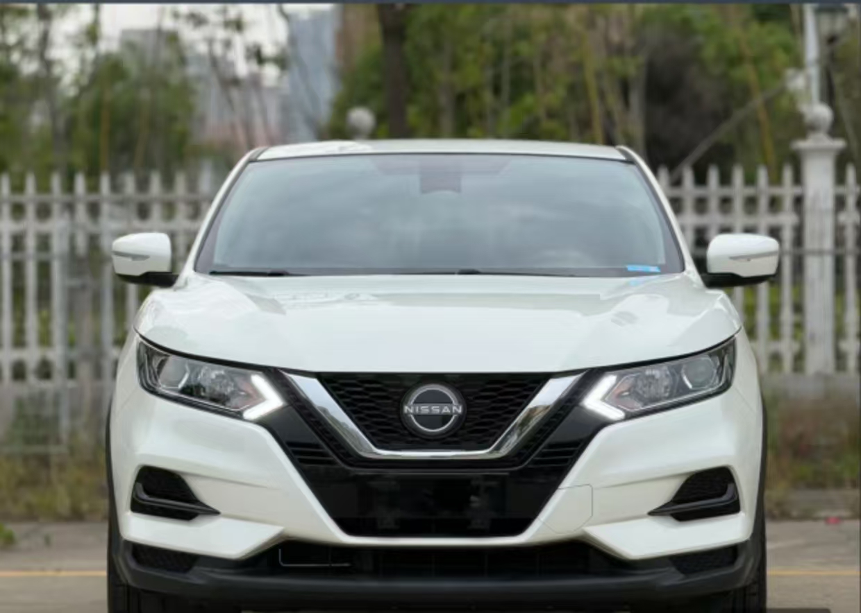 Toyota Nissan Qashqai 2023 Klasyczny 2.0L Wersja Komfortowa 2023